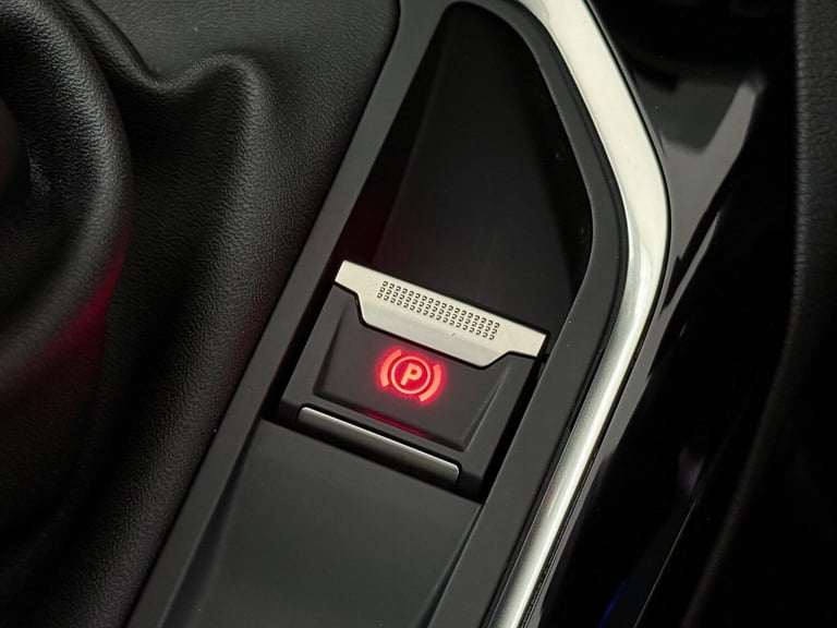 2020 Peugeot 3008 1.2 PureTech Allure 5dr HATCHBACK PETROL Manual