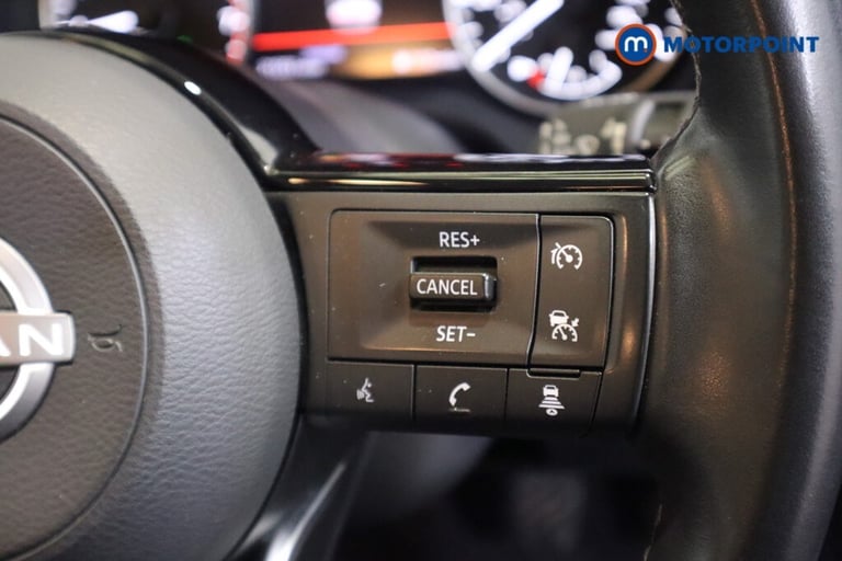 2023 Nissan Qashqai 1.3 DiG-T MH Acenta Premium 5dr SUV Petrol Manual