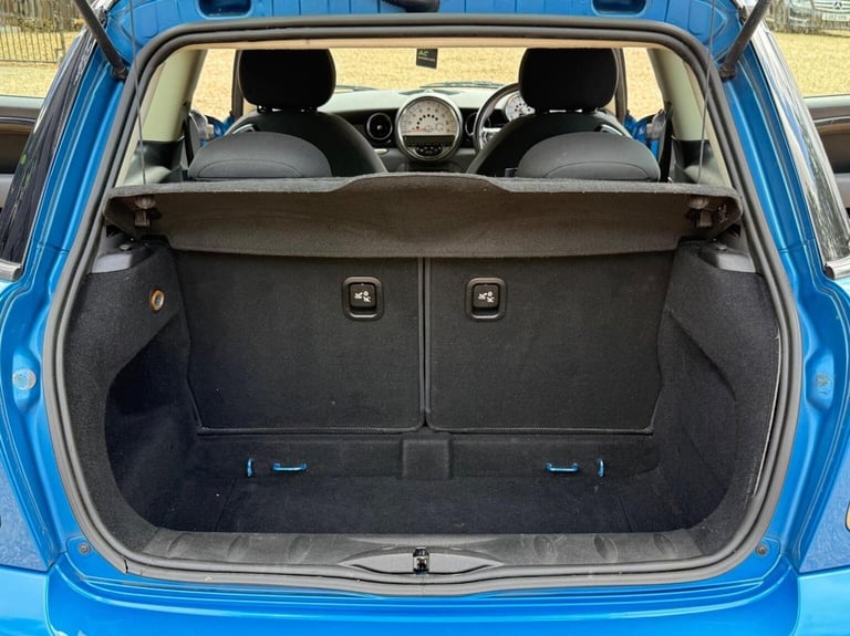 MINI HATCH 1.6 Cooper D Pimlico Euro 5 (s/s) 3dr 2011