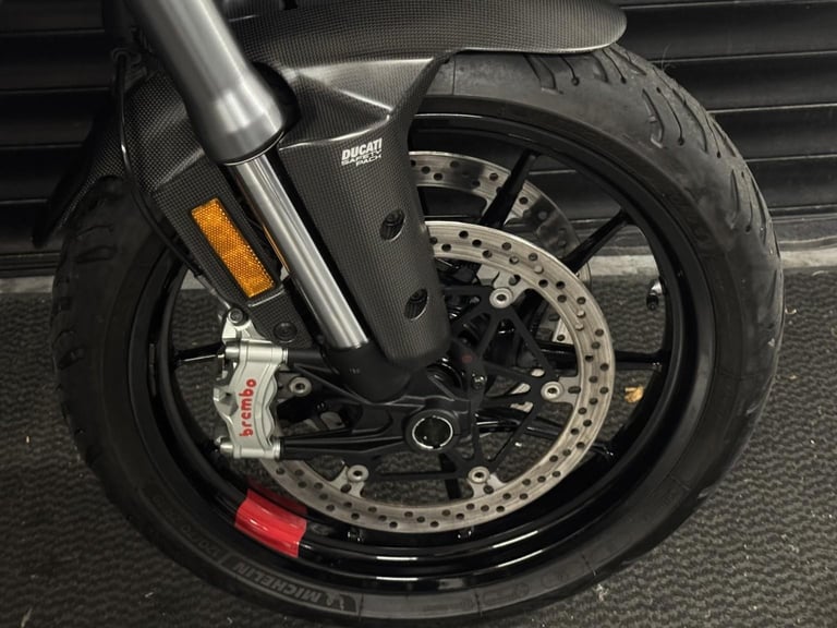 DUCATI MULTISTRADA V4 S Travel Pack Akrapovic