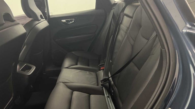 2019 Volvo XC60 D4 Momentum Pro Automatic SUV Diesel Automatic