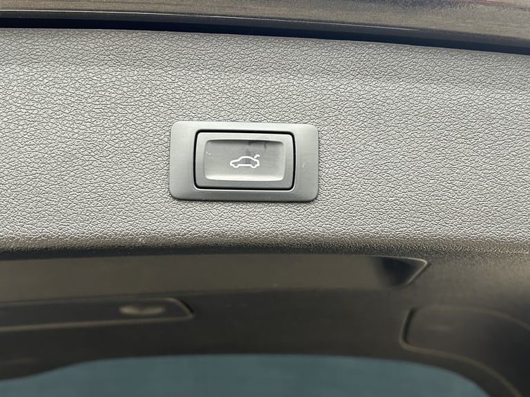 AUDI SQ5 3.0 BiTDI V6 2016