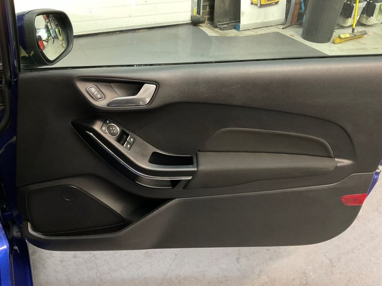 2017 Ford Fiesta 1.1 Zetec 3dr HATCHBACK PETROL Manual