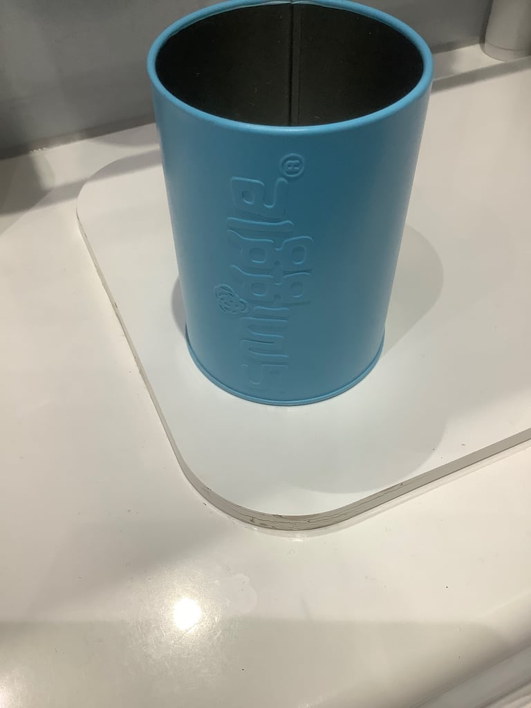 image for Smiggle pen/pencil holder