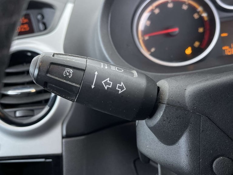 2010 Vauxhall Corsa 1.2 Corsa SXi 5dr Hatchback Petrol Manual