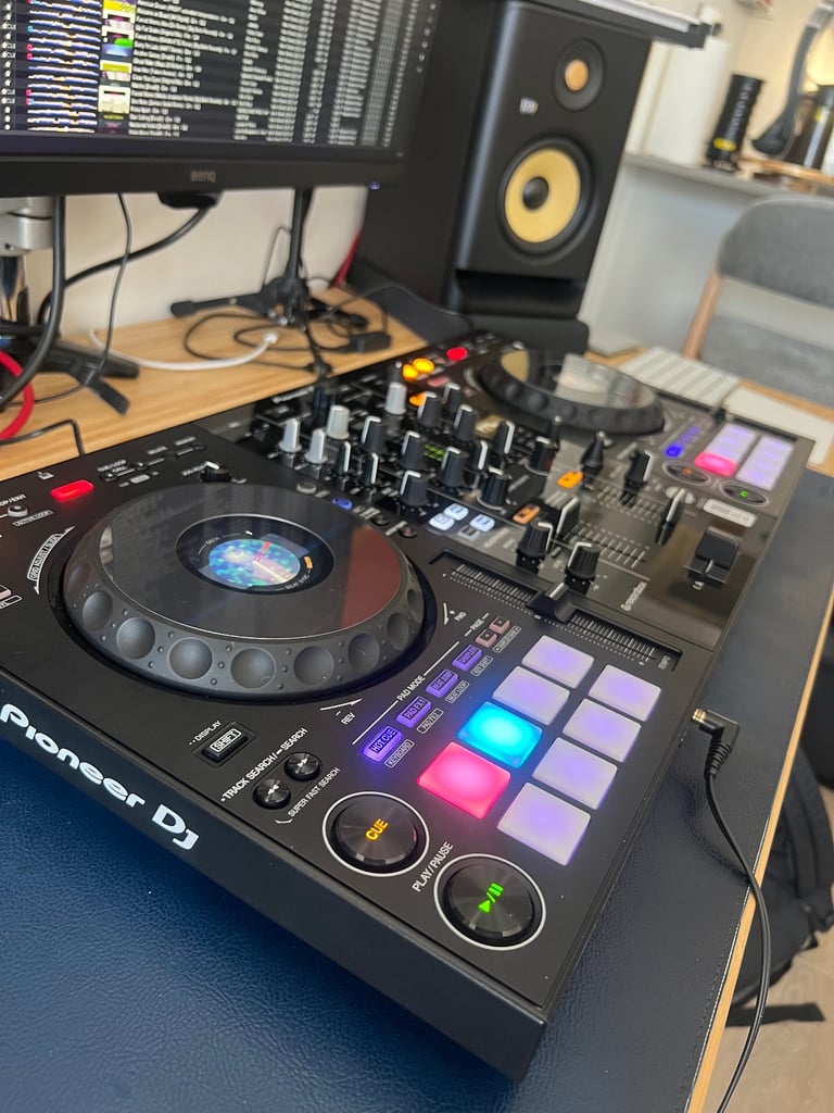 Pioneer DDJ 800 (Rekordbox)