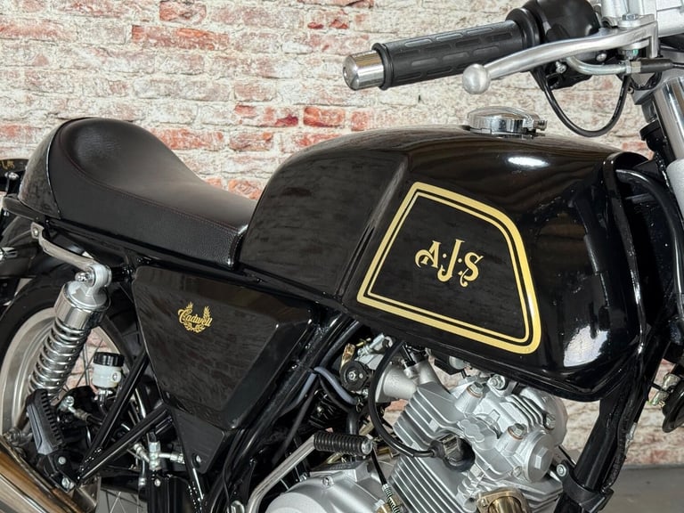 AJS CADWELL 125 - 2023 Petrol Manual in Black