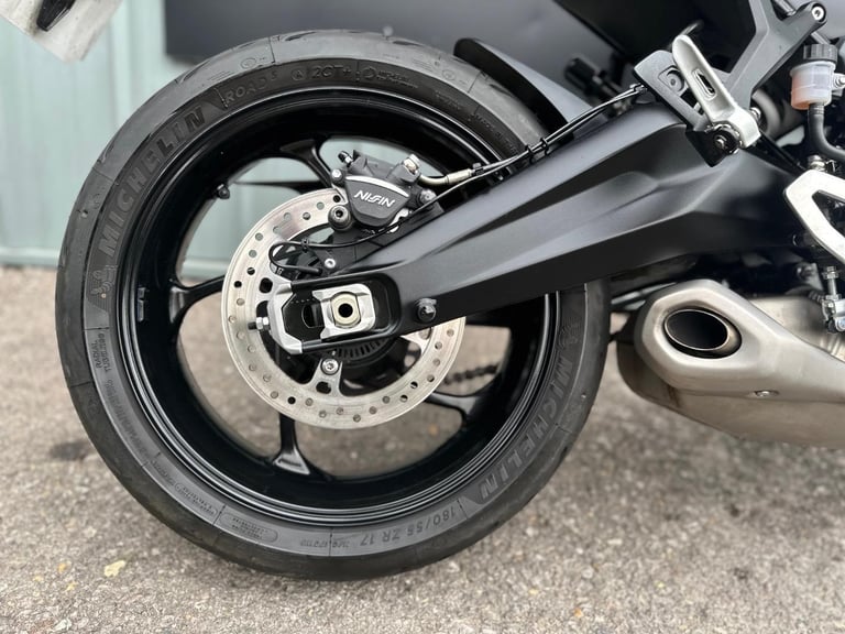 STUNNING LOW MILEAGE 2024/74 TRIUMPH TIGER 660 SPORT MOTORCYCLE 