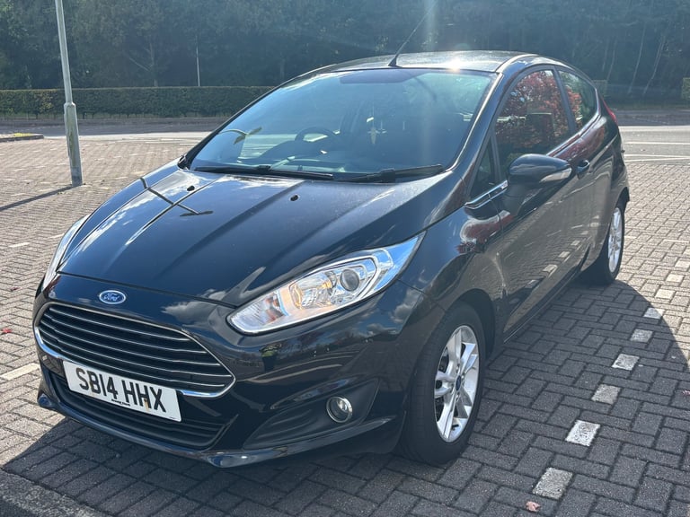 Ford, FIESTA, Hatchback, 2014, Manual, 1241 (cc), 3 doors
