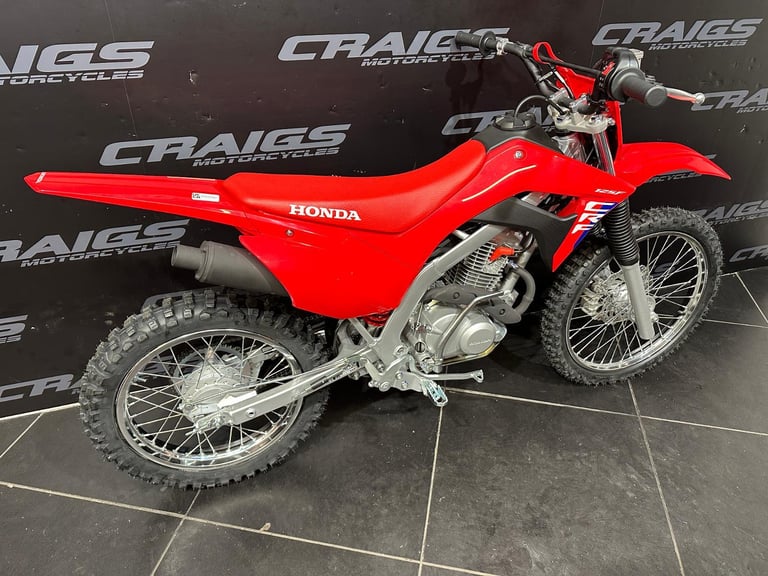 Honda CRF 125 2025 BIG WHEEL 4 STROKE JUNIOR FUN BIKE AT CRAIGS MOTORCYCLES 