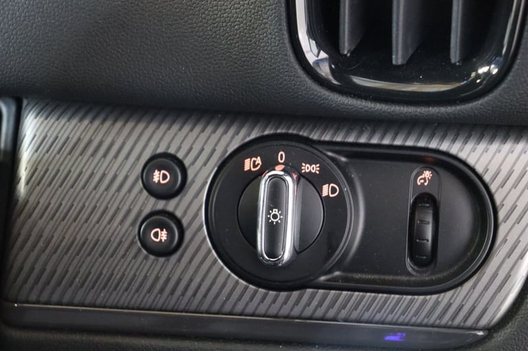 2022 MINI Countryman 1.5 10kWh Cooper SE Exclusive 5dr Auto ALL4 (PREMIUM PLUS PACK) HATCHBACK PE...