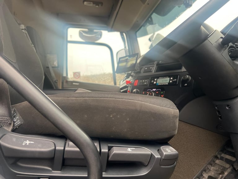 DAF TRUCKS CF 450 8X4 TIPPER ...WATCH THE VIDEO