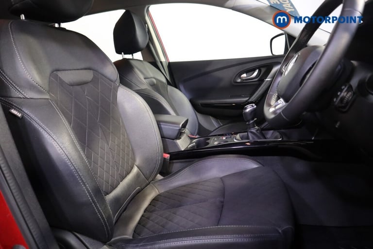 2019 Renault Kadjar 1.3 TCE Iconic 5dr HATCHBACK PETROL Manual