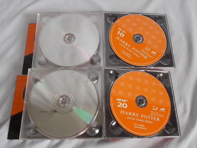 HARRY POTTER DEATHLY HALLOWS 1ST EDITION HARDBACK + AUDIO CDs 20 CDs