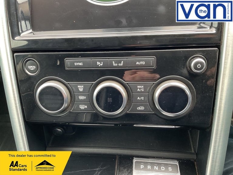 2020 Land Rover Discovery 3.0 SD V6 HSE SUV 5dr Diesel Auto 4WD Euro 6 (s/s) (306 ps) SUV Diesel ...