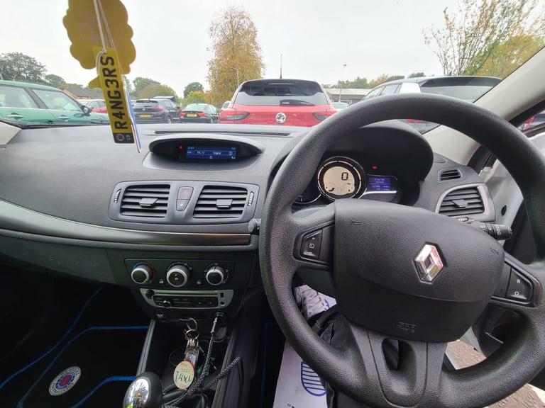 Renault, MEGANE, Estate, 2014, Manual, 1461 (cc), 5 doors