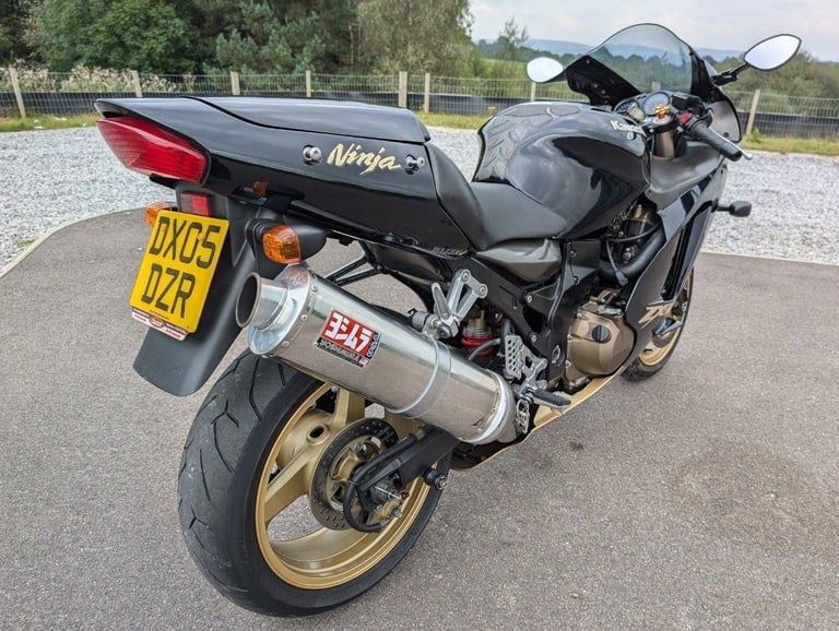 2005 KAWASAKI ZX-12R