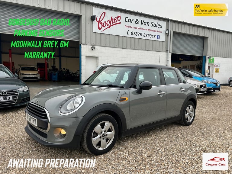 2017 MINI Hatch 1.5 Cooper 5dr HATCHBACK Petrol Manual