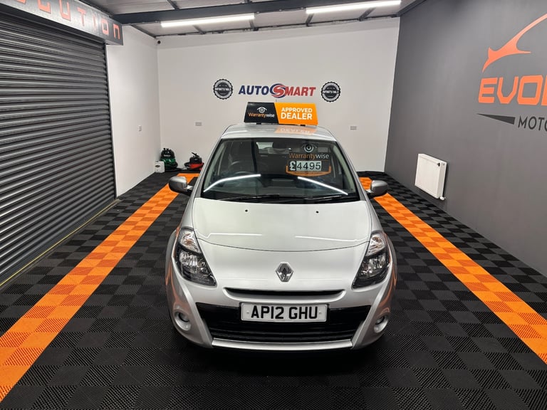 2012 Renault Clio 1.2 16V Dynamique TomTom 5dr HATCHBACK Petrol Manual