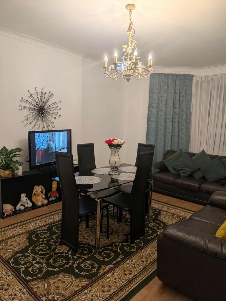 3 bedroom flat in Glasgow looking to swap for another 3 bedroom 