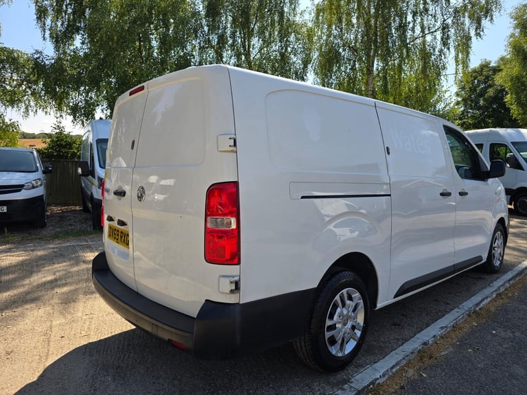 2019 Vauxhall Vivaro 2900 1.5d 100PS Dynamic LWB L2 Van **ONLY 56,000 MILES** PANEL VAN Diesel Ma...