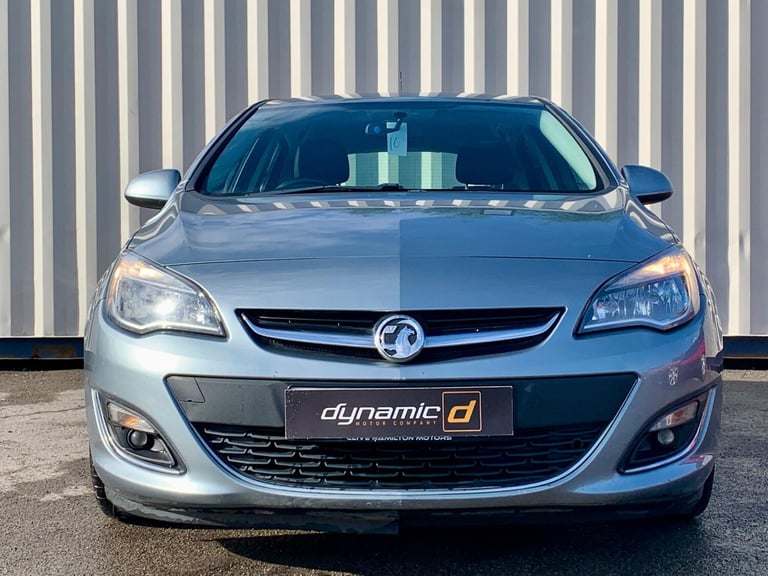 2016 Vauxhall Astra 1.6i SRi Euro 6 5dr HATCHBACK Petrol Manual