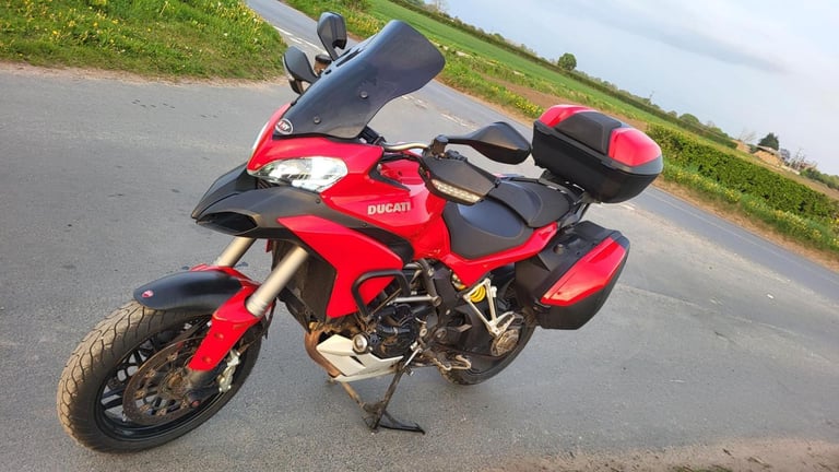 2014 14 DUCATI MULTISTRADA 1200 S HIGH SPEC TOURER LUGGAGE ADVENTURE RED HISTORY