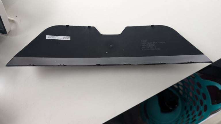 Samsung Odyssey G7 27" QHD 240Hz Curved Gaming Monitor