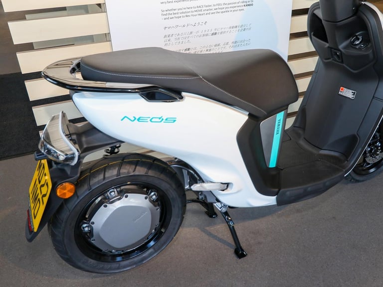 IN STOCK NOW! - NEW Yamaha NEO'S Electric Scooter. (White) £3,100 On The Road