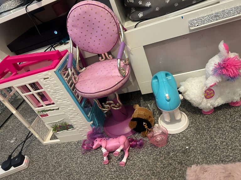 Girls toys 