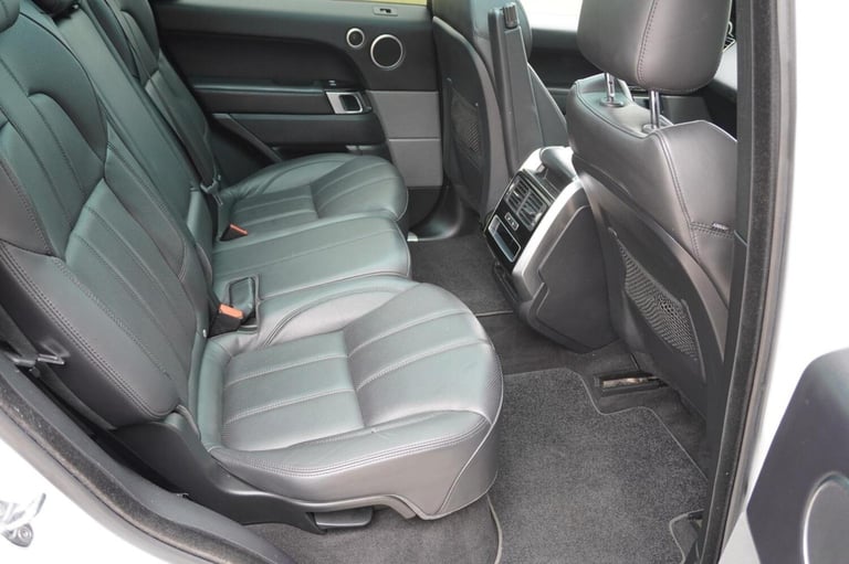 LAND ROVER RANGE ROVER SPORT 3.0 SD V6 HSE Dynamic Auto 4WD Euro 6 (s/s) 5dr
