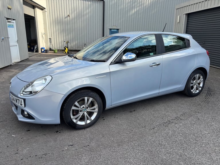 Alfa Romeo Giulietta 1.4 Distinctive # FSH GREAT DRIVE #