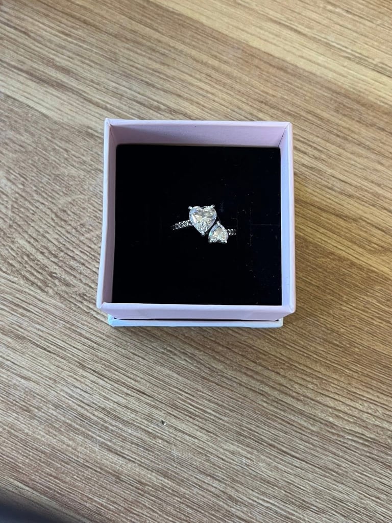 Pandora double heart ring 
