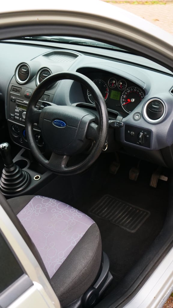 Ford, FIESTA, Hatchback, 2006, Manual, 1399 (cc), 5 doors