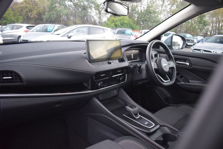 2023 Nissan Qashqai 1.3 DiG-T MH 158 N-Connecta 5dr Xtronic HATCHBACK PETROL Automatic