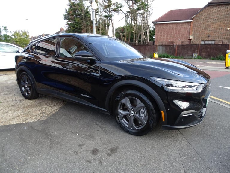 2021 Ford Mustang Mach-E Extended Range 91kWh Premium SUV 5dr Electric Automatic (294 ps) HATCHBA...