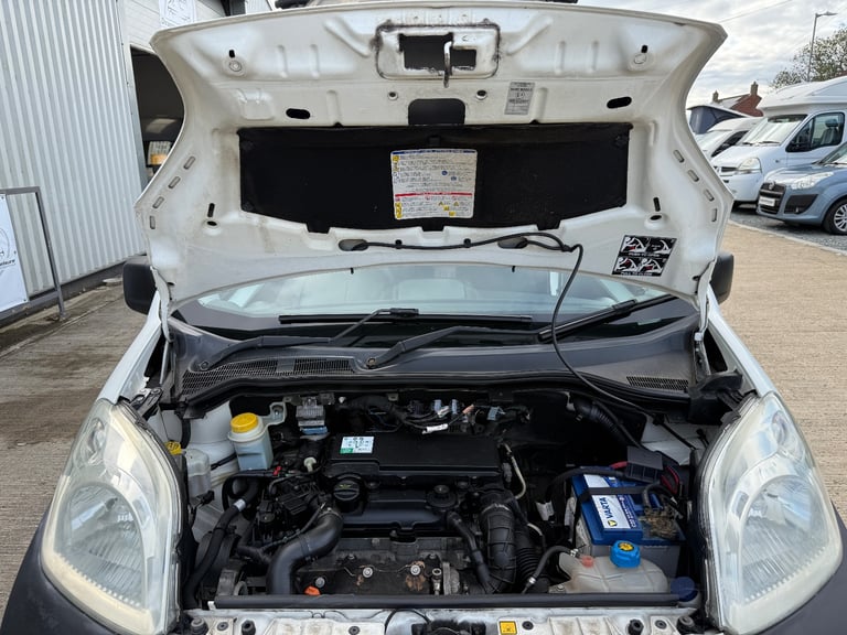 2009 Romahome R10 Solo Citroen Nemo Camper Van - 1 Lady Owner last 11.5yrs