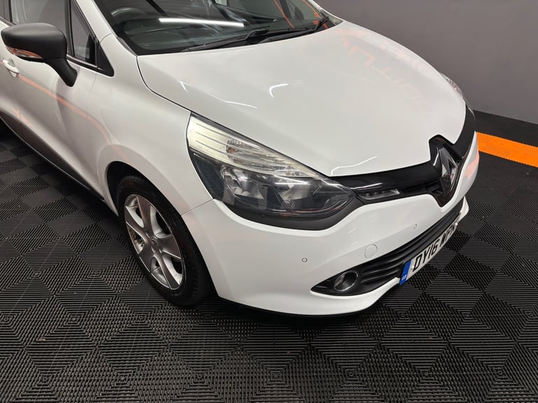 2016 Renault Clio 1.2 16V Play 5dr HATCHBACK Petrol Manual