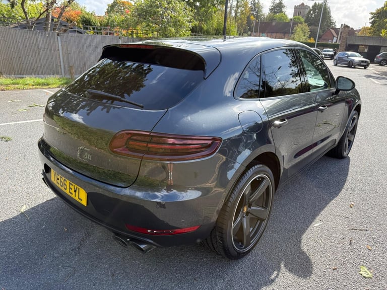 2016 Porsche Macan 2.0T PDK 4WD Euro 6 (s/s) 5dr Petrol