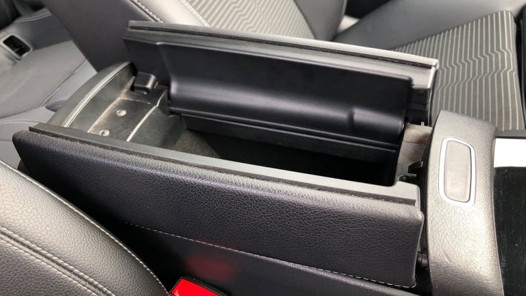 2019 Mercedes-Benz A-Class A 200 SPORT AUTO Saloon Petrol Automatic