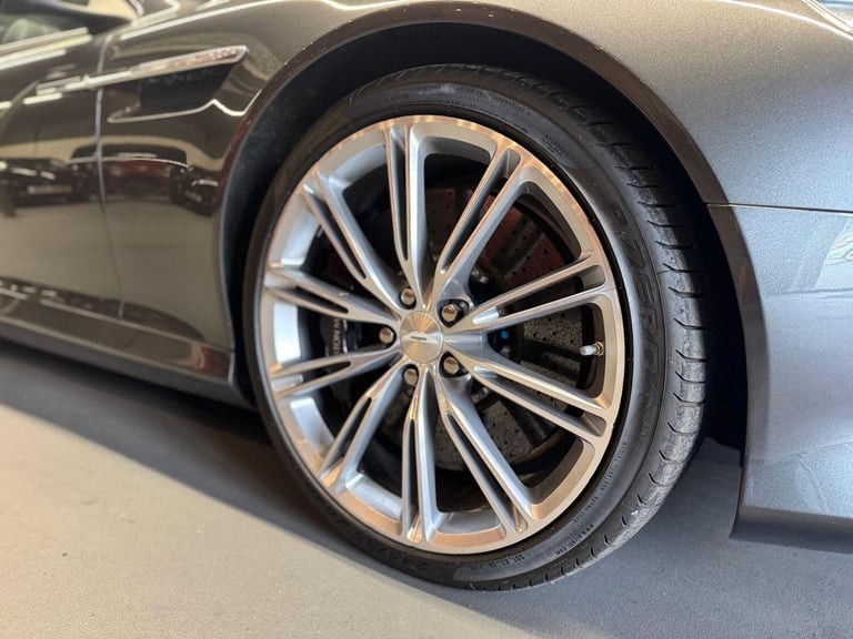 ASTON MARTIN VIRAGE 6.0 V12 Volante T-TronicII Euro 5 2dr 2011