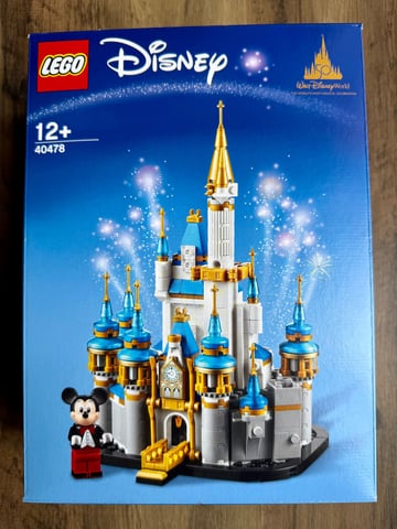 LEGO Mini Disney Castle Magic Kingdom 40478 New in Louth