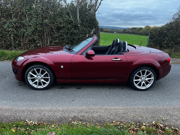 Mazda, MX-5 2.0 Sport-tech Hardtop Convertible