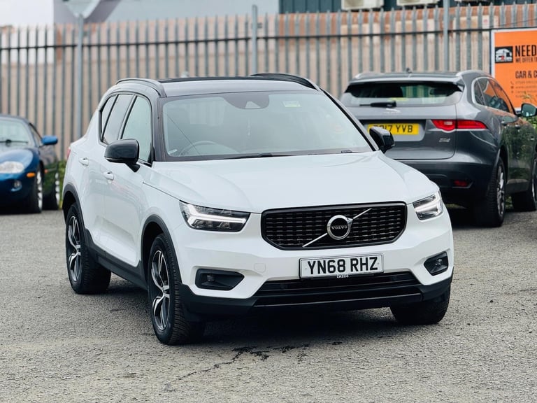 image for 2019 Volvo XC40 2.0 D3 R-Design Euro 6 (s/s) 5dr ESTATE Diesel Manual