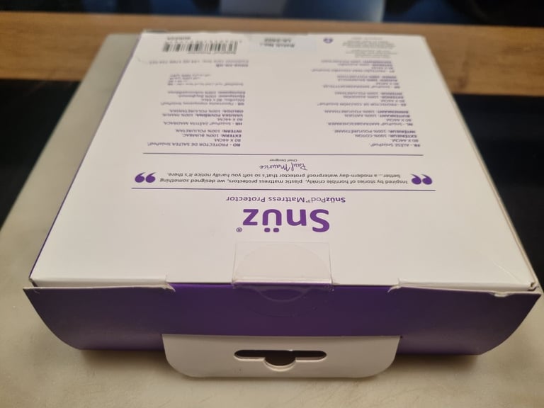 NEW Snuz waterproof mattress protector