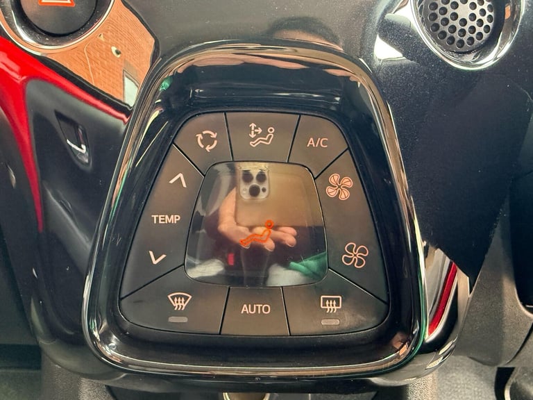 2017 Toyota AYGO 1.0 VVT-i x-style Euro 6 5dr HATCHBACK Petrol Manual