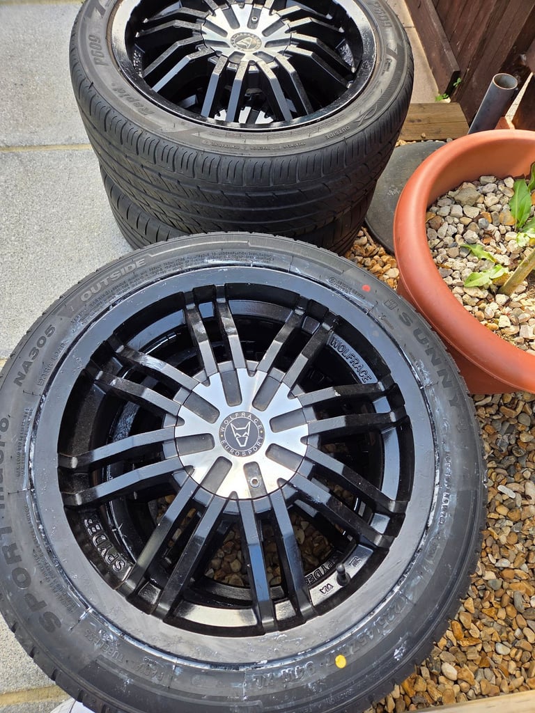 image for Wolfrace 17 inch
