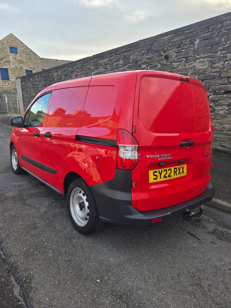Ford, TRANSIT COURIER, Panel Van, 2022, Manual, 999 (cc)