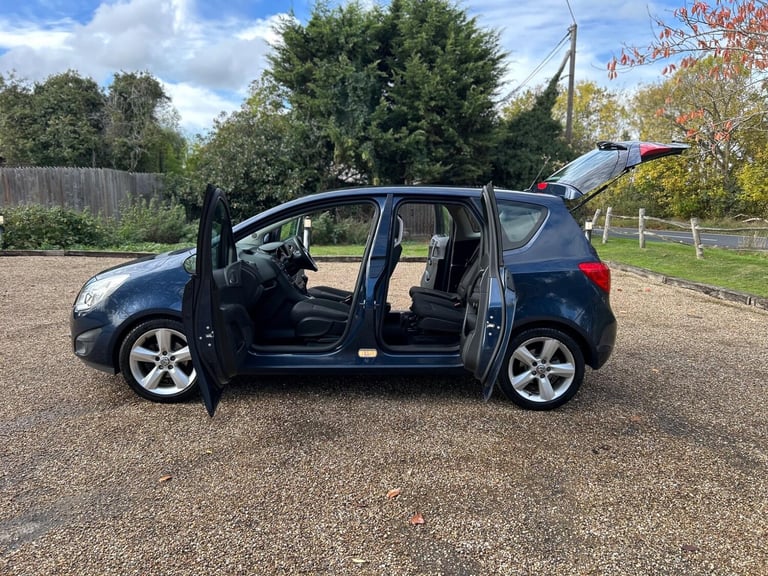 2013 Vauxhall Meriva 1.4 16V Exclusiv Euro 5 5dr MPV Petrol Manual