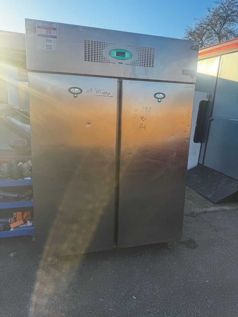 Commercial double door fridge cafe shop restaurant chiller 